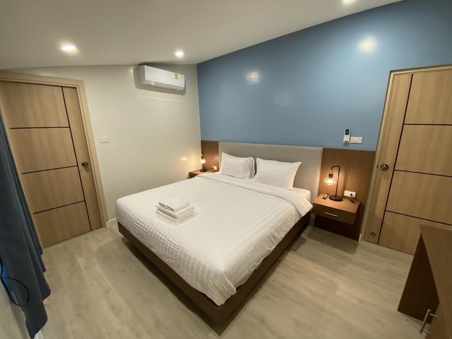 The European Chiang Mai Hotel Bagian luar foto